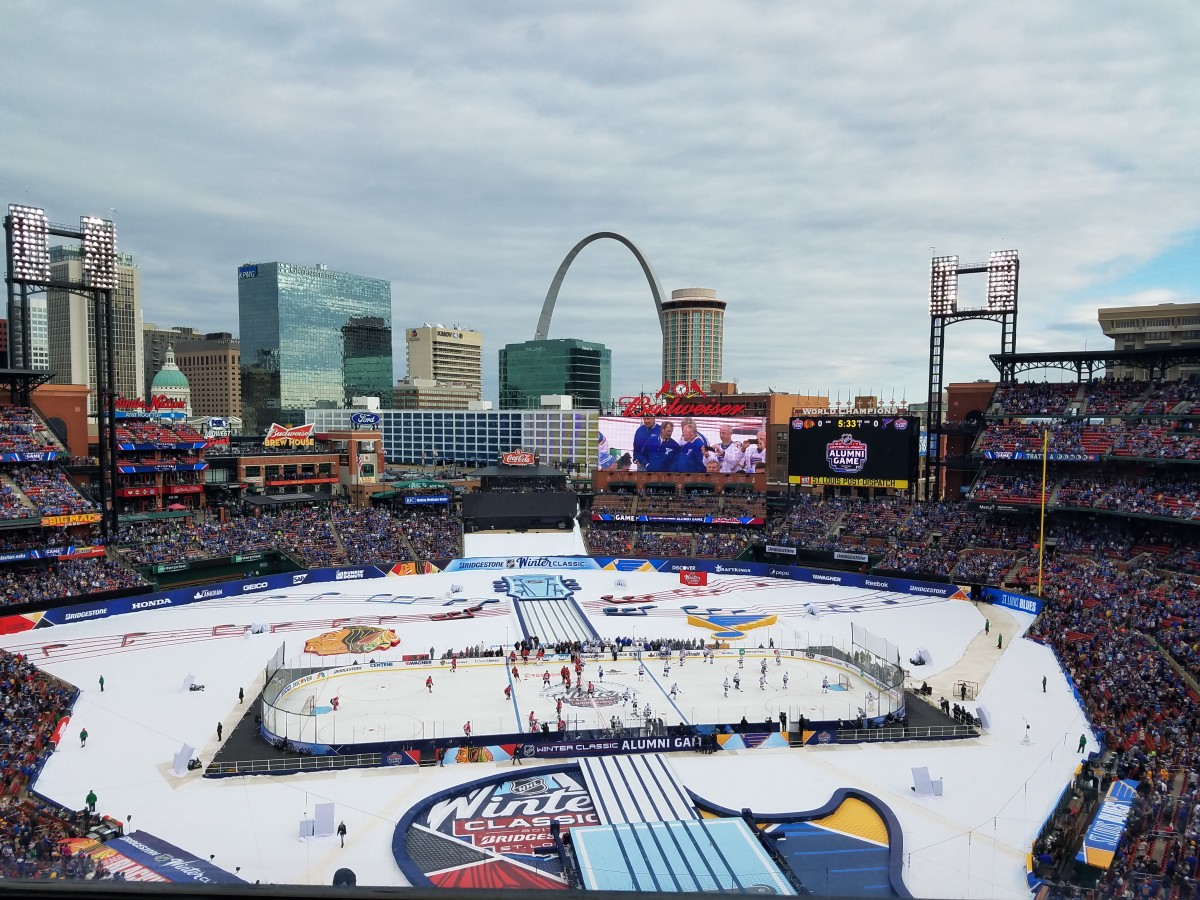 2025 NHL Winter Classic Blackhawks vs. Blues at Wrigley Field A